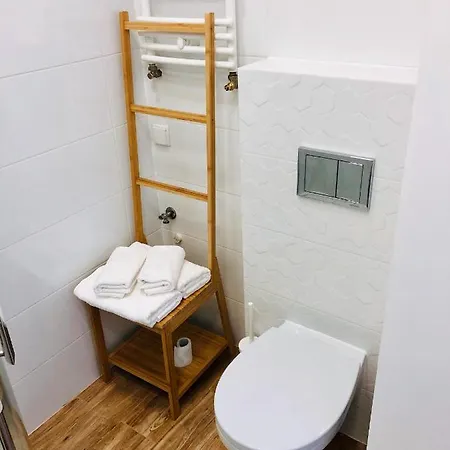 Διαμέρισμα Poznanska24 *